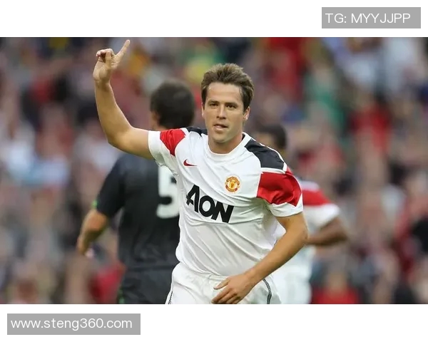 足球明星发型大比拼从经典到潮流的风格演变与对比分析